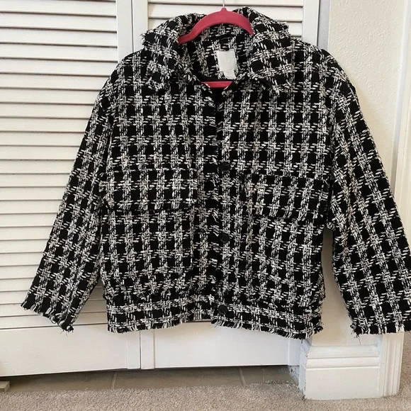 H&M Black and white Tweed Jacket / Shacket - Picture 1 of 5